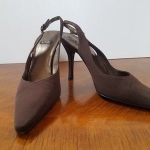 STUART WEITZMAN brown slingbacks